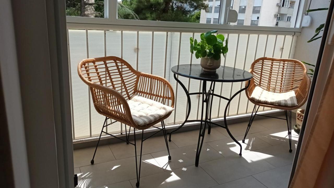 Leona Apartment-Perfect For Four Split Exterior foto